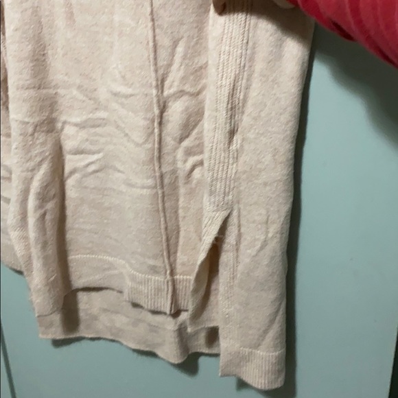 Sweater - Picture 7 of 7